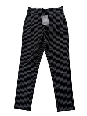 Who What Wear Black Pinstripe High Rise Cropped Pants Sz 8 NWT Stretchy Career